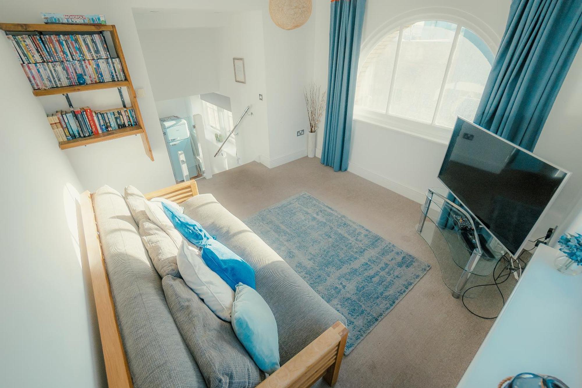 플리머스 Super Duplex With Free Parking 아파트 외부 사진
